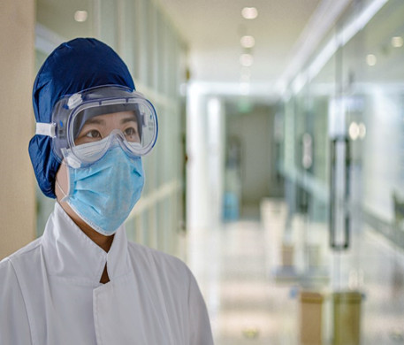 Bảo quản quần áo phòng sạch y tế: Cách giữ quần áo phòng sạch luôn sạch sẽ